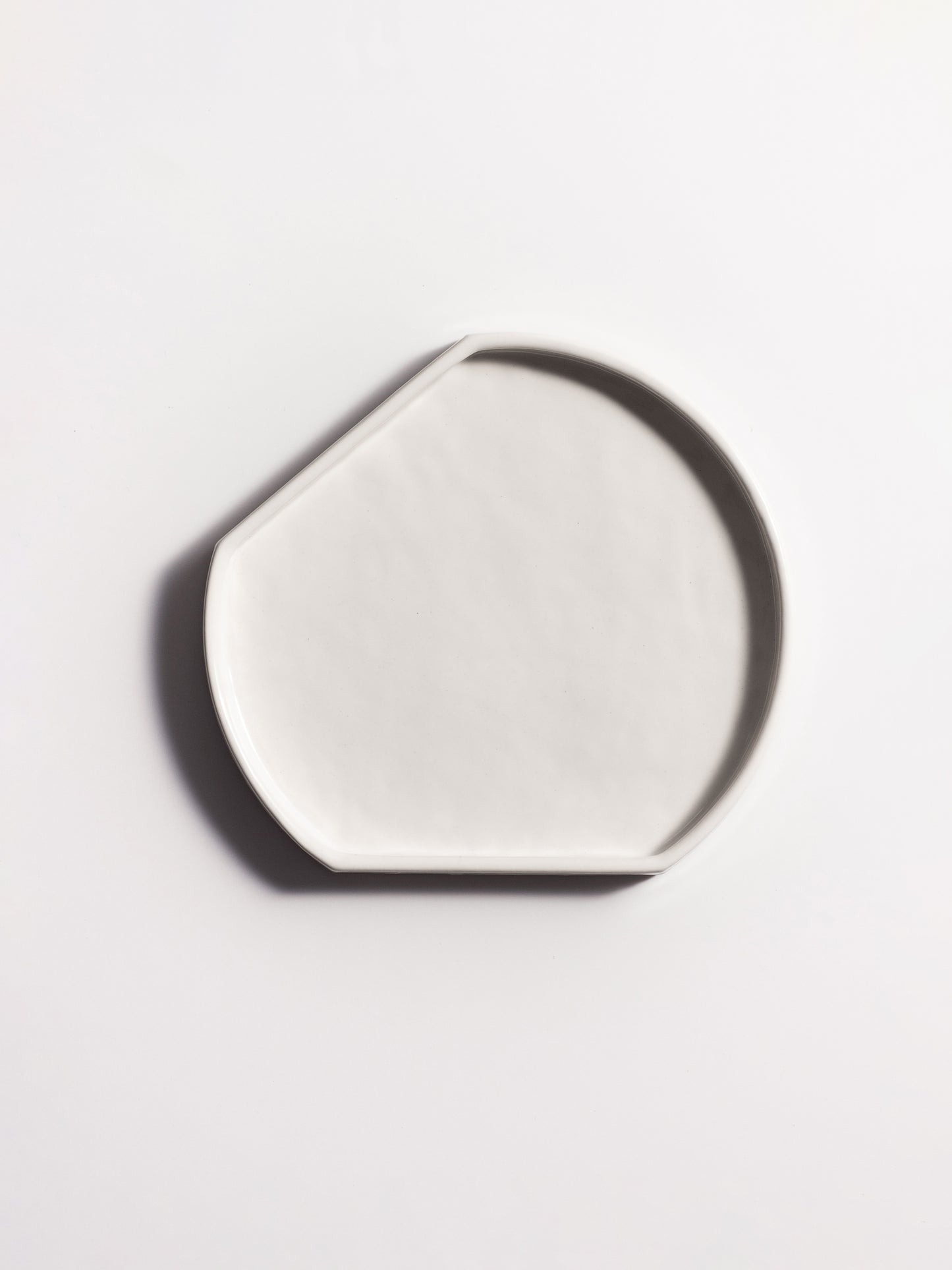 Angular plate